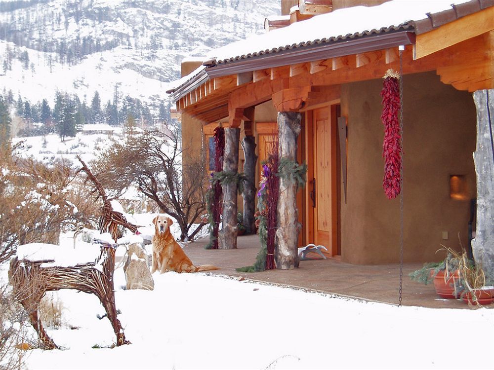 Bighorn Ridge Guesthouse Okanagan Falls Exterior photo
